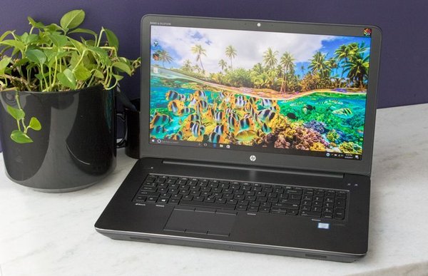 HP ZBook 17 G4 Mobile Workstation Core i7-7820HQ 2.9 GHz FHD IPS Win10 Pro 64/1TB NVMe - NVidia P500